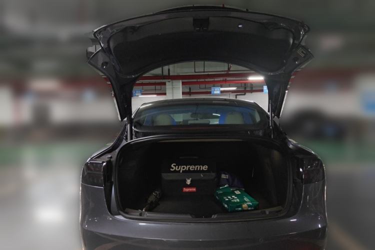 Used Tesla Model 3 2022 Rear-Wheel-Drive Version Trunk