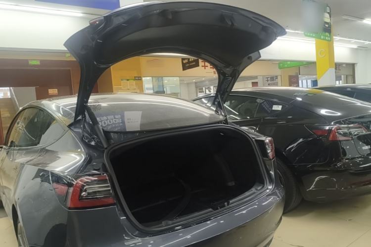 Used Tesla Model 3 2022 Performance High-Performance All-Wheel-Drive Version Trunk