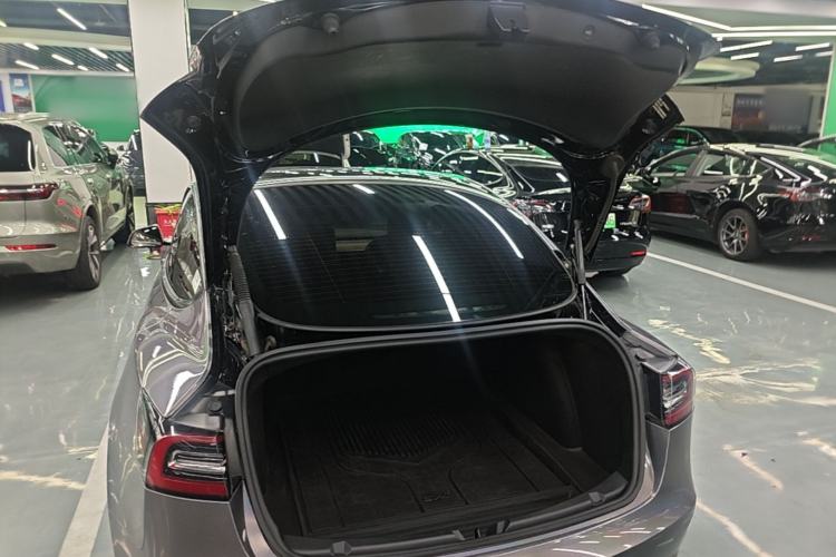 Used Tesla Model 3 2022 Rear-Wheel-Drive Version Trunk