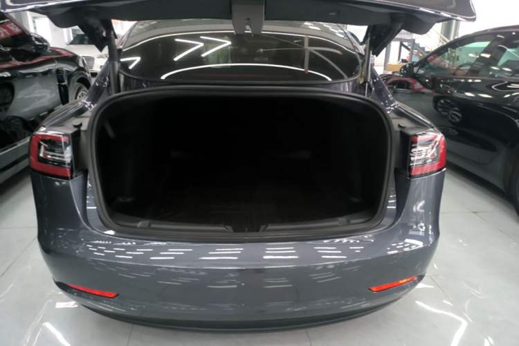 Used Tesla Model 3 2022 Rear-Wheel-Drive Version Trunk