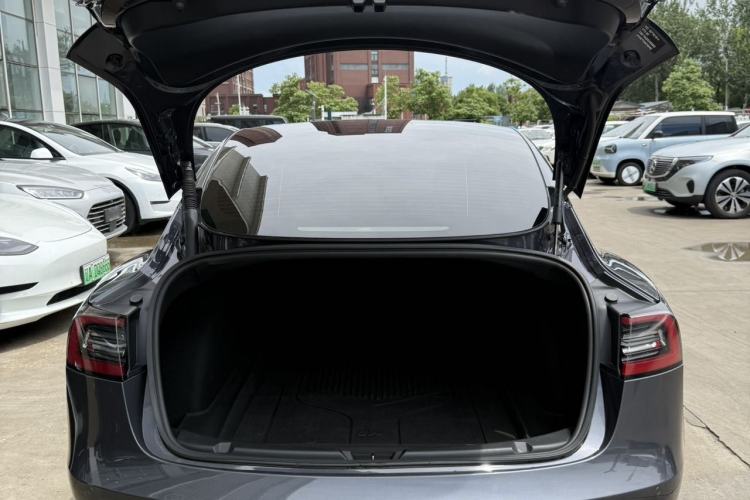 Used Tesla Model 3 2022 Rear-Wheel-Drive Version Trunk