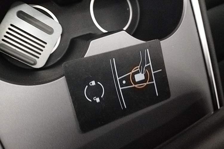 Used Tesla Model 3 2022 Performance High-Performance All-Wheel-Drive Version Vehicle Key