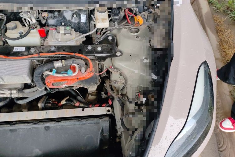 Used Tesla Model 3 2022 Rear-Wheel-Drive Version Engine Bay Left