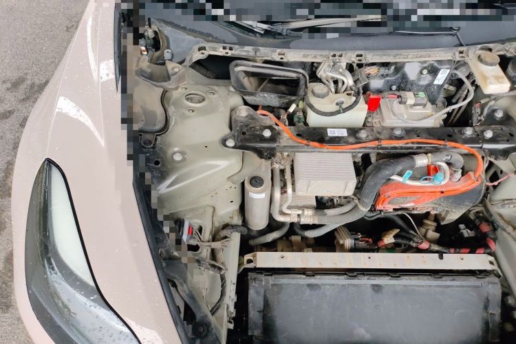 Used Tesla Model 3 2022 Rear-Wheel-Drive Version Engine Bay Right