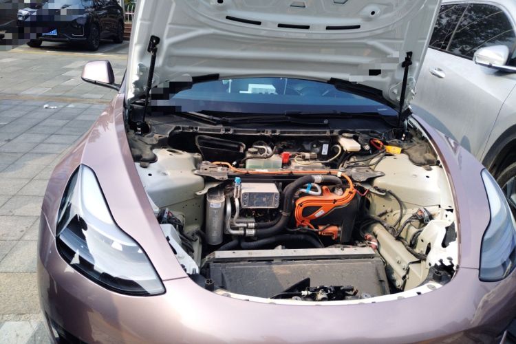 Used Tesla Model 3 2022 Rear-Wheel-Drive Version Engine Bay Right