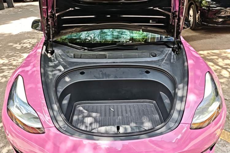 Used Tesla Model 3 2022 Rear-Wheel-Drive Version Engine Bay