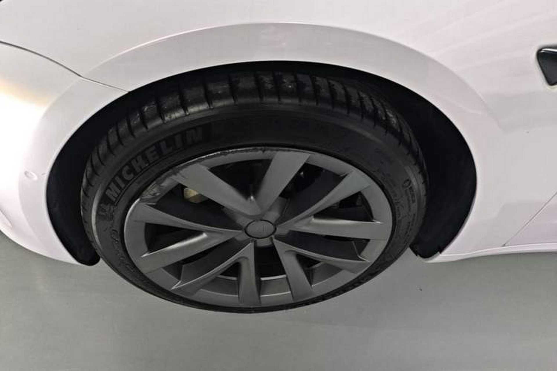 Used Tesla Model 3 2022 Rear-Wheel-Drive Version Exterior 4