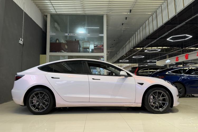 Used Tesla Model 3 2022 Rear-Wheel-Drive Version Exterior 5