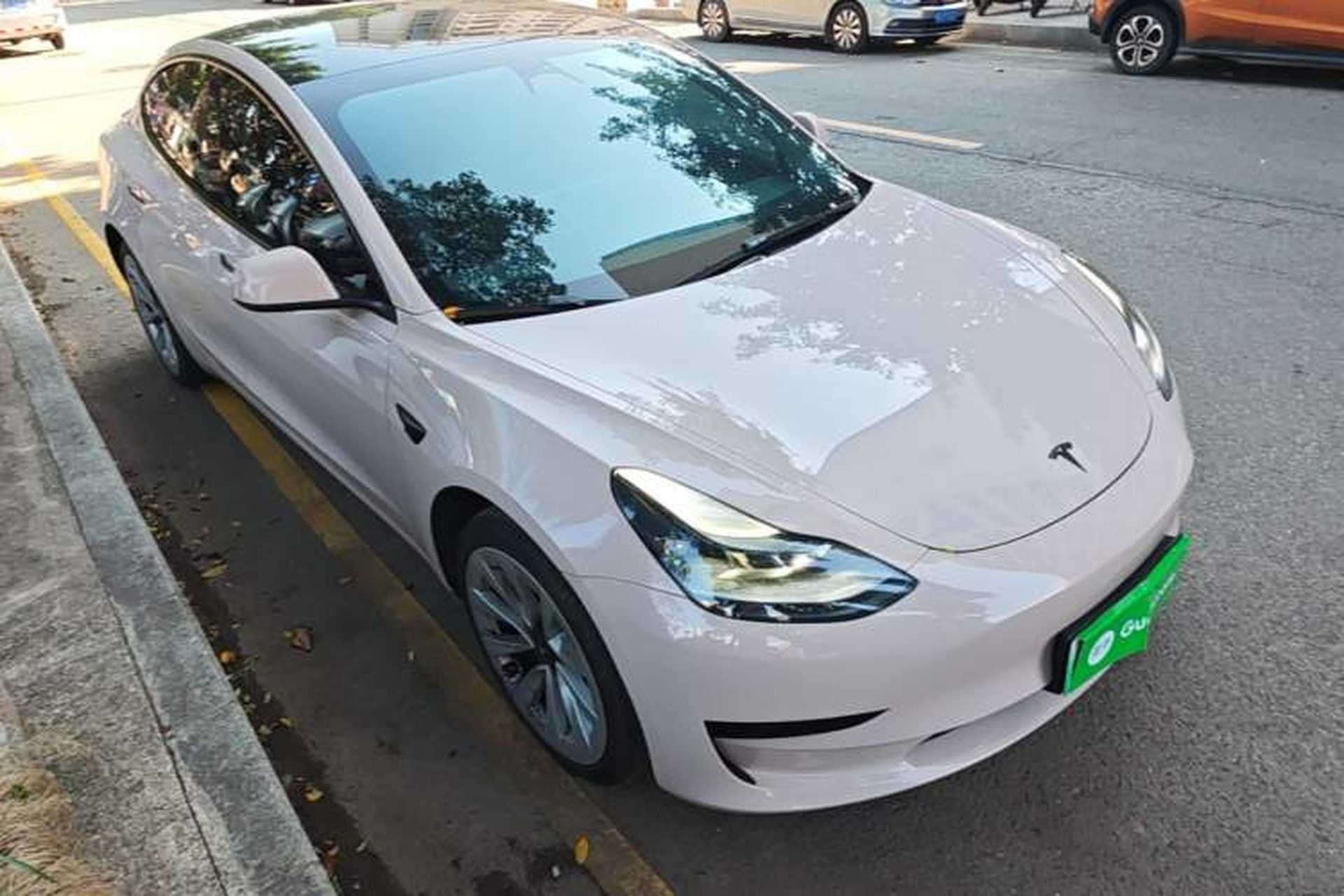 Used Tesla Model 3 2022 Rear-Wheel-Drive Version Front Right 45 Deg