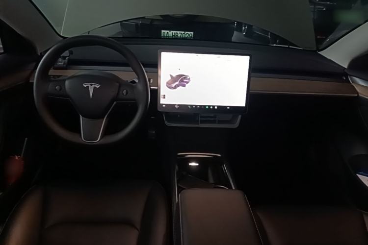 Used Tesla Model 3 2022 Rear-Wheel-Drive Version Center Console