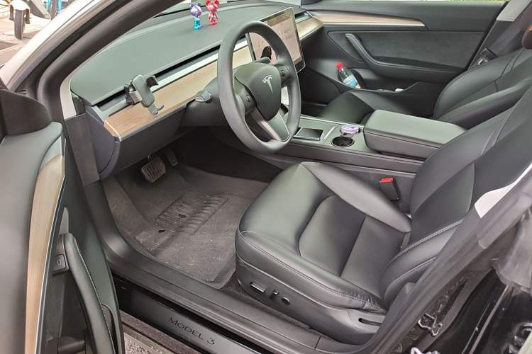 Used Tesla Model 3 2022 Rear-Wheel-Drive Version Driver Seat