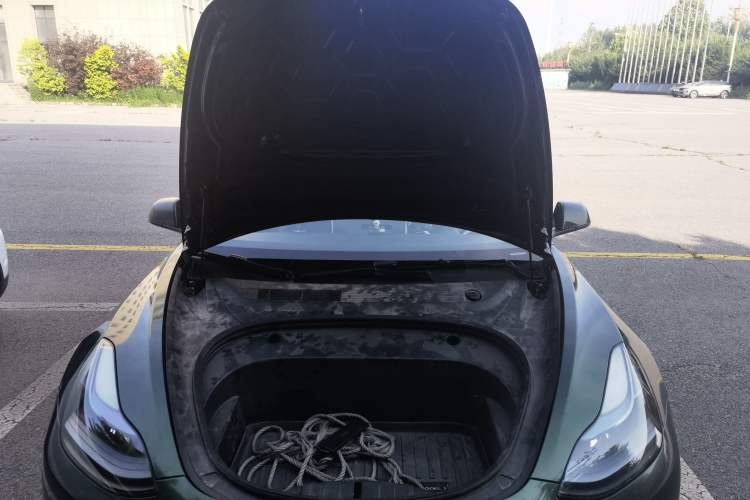 Used Tesla Model 3 2022 Rear-Wheel-Drive Version Engine Bay