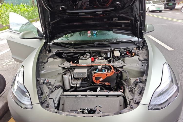 Used Tesla Model 3 2022 Rear-Wheel-Drive Version Engine Bay