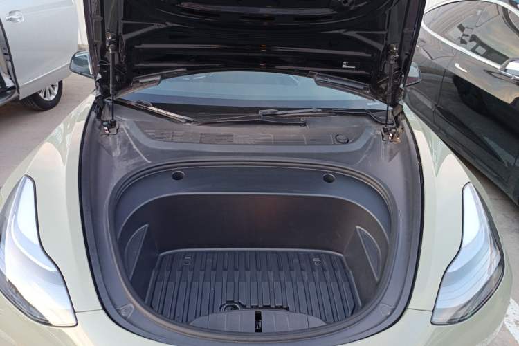 Used Tesla Model 3 2022 Rear-Wheel-Drive Version Engine Bay