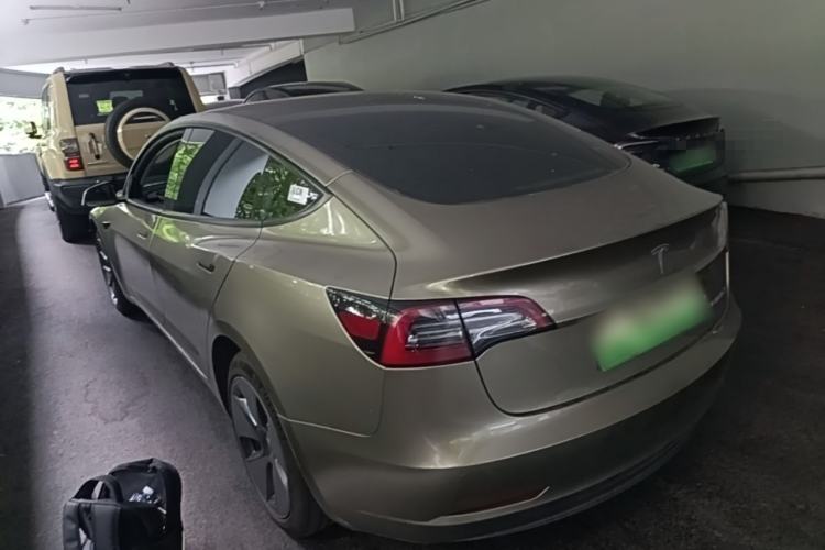 Used Tesla Model 3 2022 Rear-Wheel-Drive Version Exterior 2