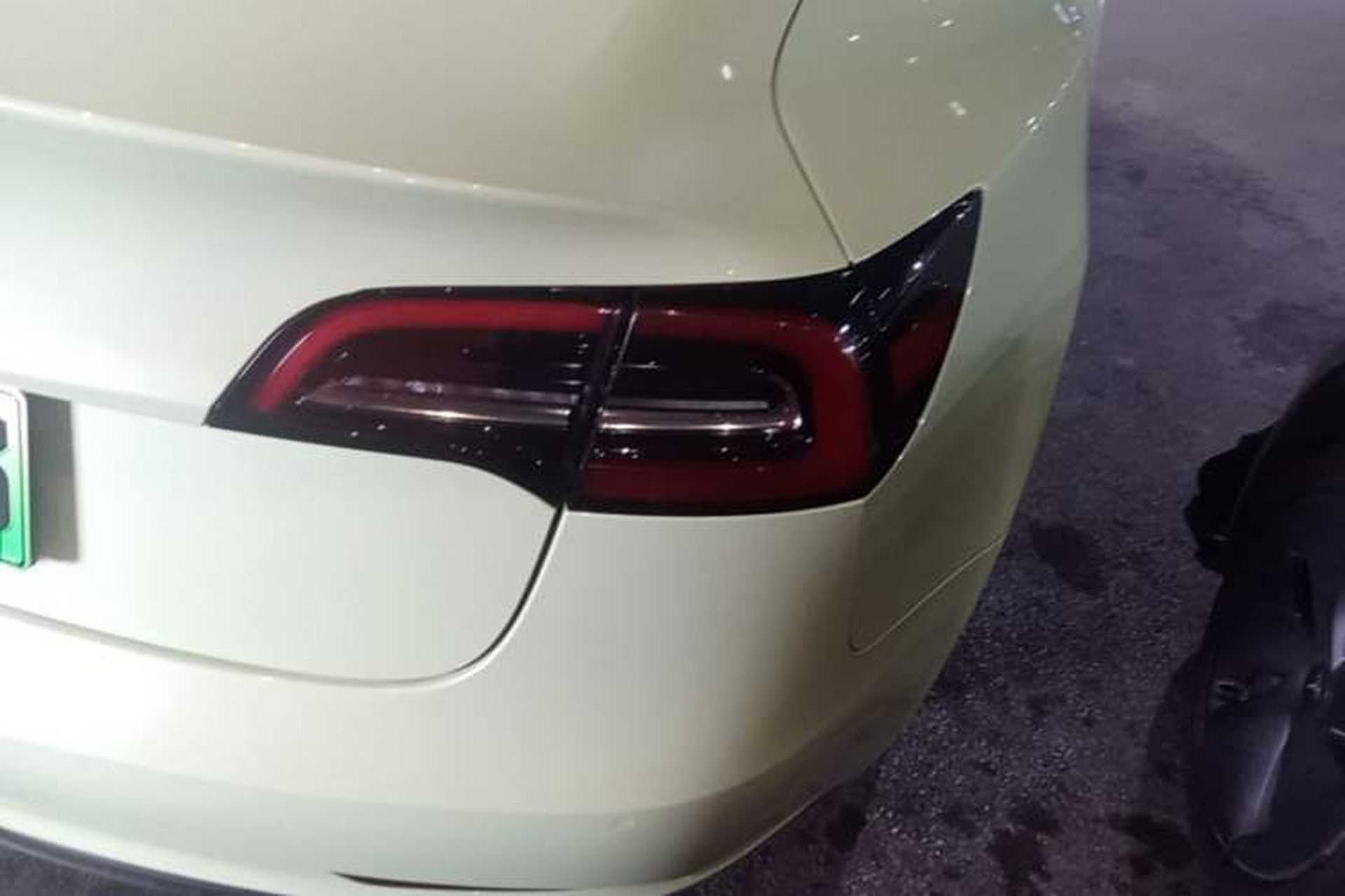 Used Tesla Model 3 2022 Rear-Wheel-Drive Version Exterior 3
