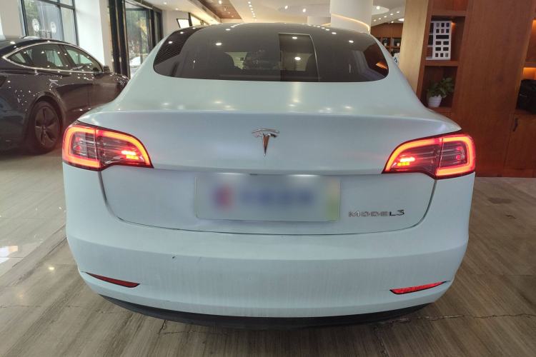 Used Tesla Model 3 2022 Rear-Wheel-Drive Version Exterior 4