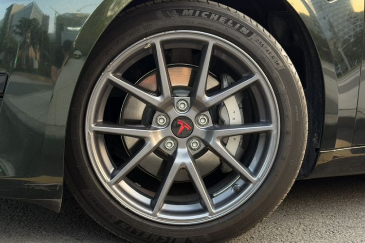 Used Tesla Model 3 2022 Rear-Wheel-Drive Version Exterior 6