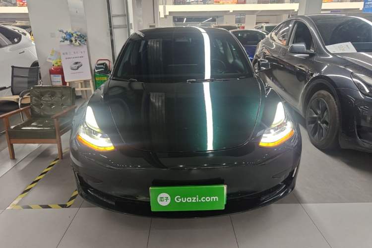 Used Tesla Model 3 2022 Rear-Wheel-Drive Version Front
