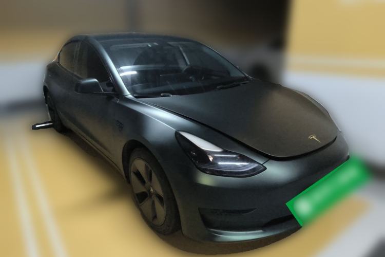 Used Tesla Model 3 2022 Rear-Wheel-Drive Version Front Right 45 Deg
