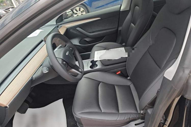 Used Tesla Model 3 2022 Rear-Wheel-Drive Version Left Front Seat