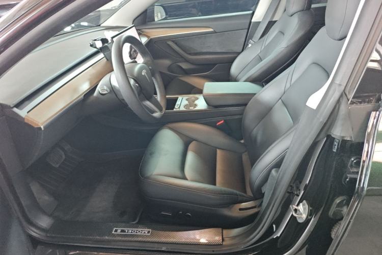 Used Tesla Model 3 2022 Rear-Wheel-Drive Version Left Front Seat