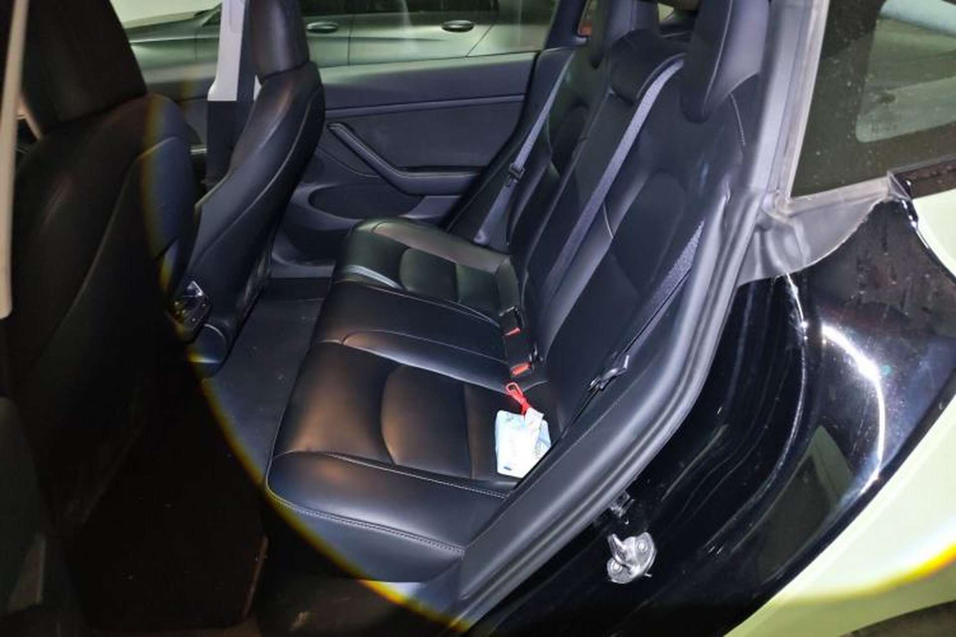 Used Tesla Model 3 2022 Performance High-Performance All-Wheel-Drive Version Left Rear Seat