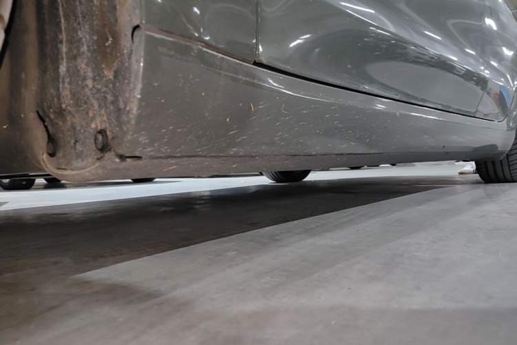 Used Tesla Model 3 2022 Rear-Wheel-Drive Version Left Side Sill