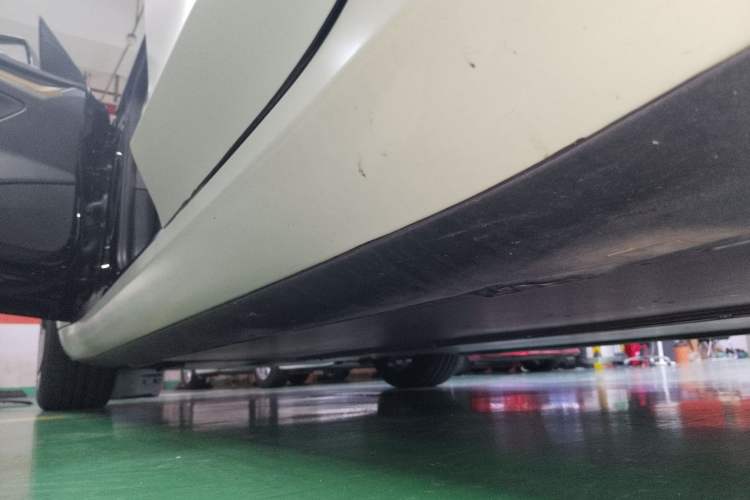 Used Tesla Model 3 2022 Rear-Wheel-Drive Version Left Side Sill