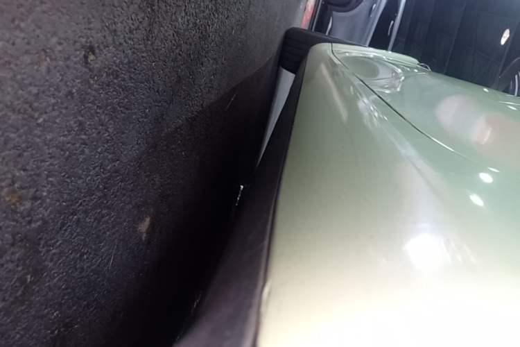 Used Tesla Model 3 2022 Rear-Wheel-Drive Version Left Side Sill