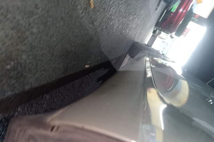 Used Tesla Model 3 2022 Rear-Wheel-Drive Version Left Side Sill