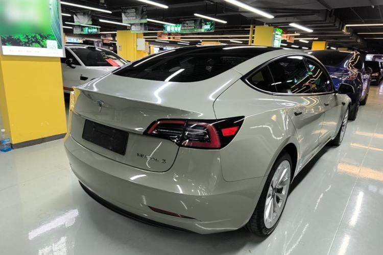 Used Tesla Model 3 2022 Rear-Wheel-Drive Version Rear Right 45 Deg