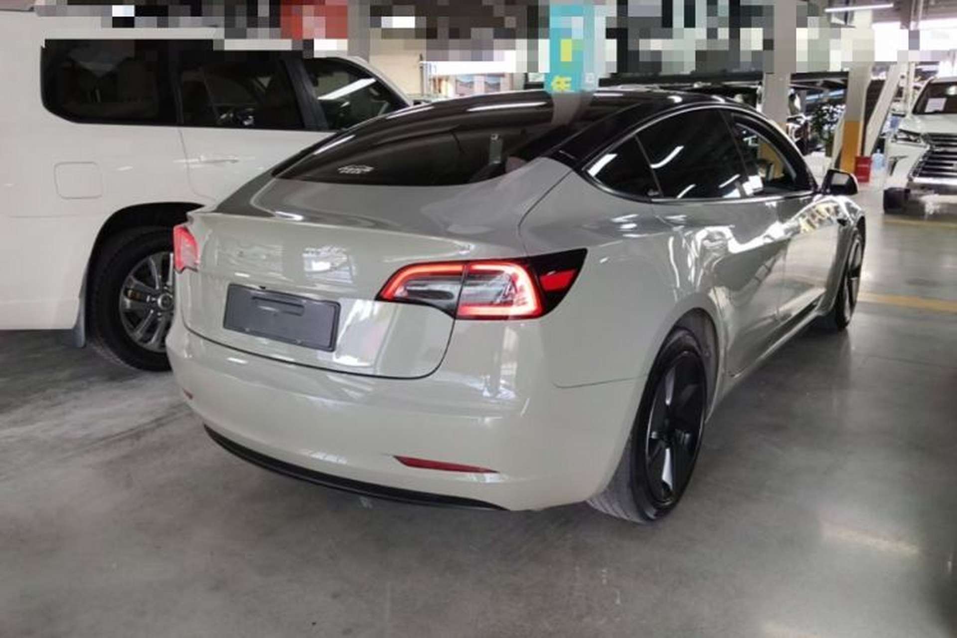 Used Tesla Model 3 2022 Rear-Wheel-Drive Version Rear Right 45 Deg