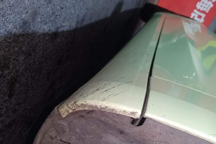 Used Tesla Model 3 2022 Rear-Wheel-Drive Version Right Side Sill