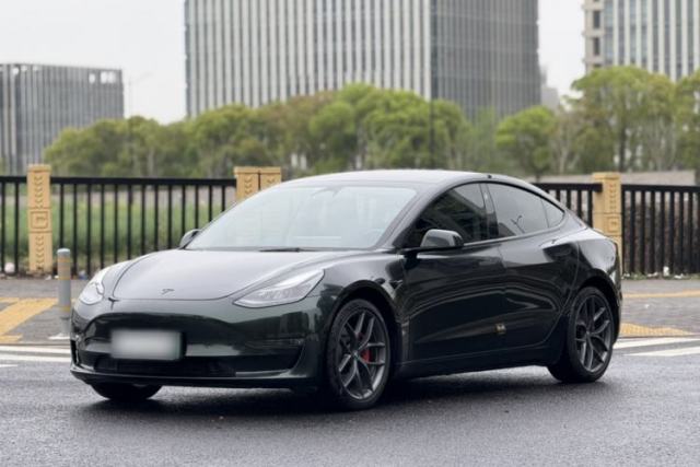 Used Tesla Model 3 2022 Performance High-Performance All-Wheel-Drive Version