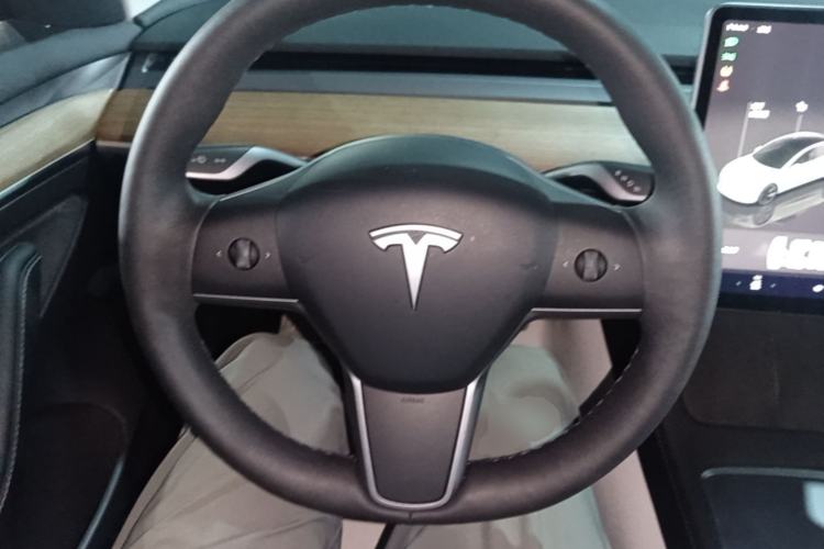 Used Tesla Model 3 2022 Rear-Wheel-Drive Version Steering Wheel