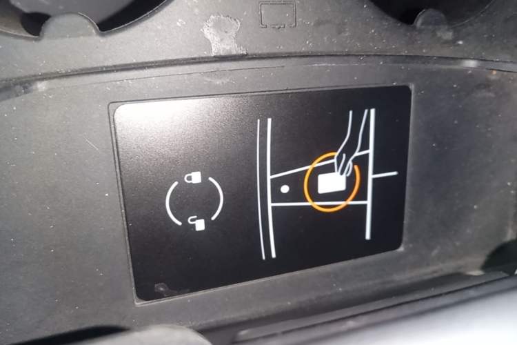 Used Tesla Model 3 2022 Rear-Wheel-Drive Version Vehicle Key