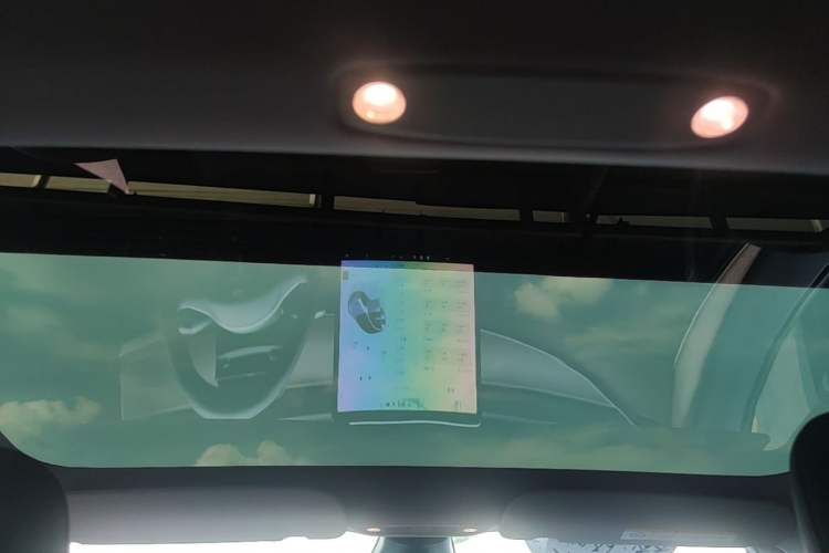Used Tesla Model 3 2022 Rear-Wheel-Drive Version Headliner
