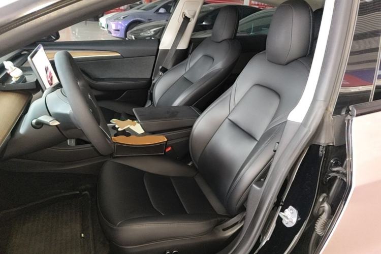 Used Tesla Model 3 2022 Rear-Wheel-Drive Version Left Front Seat