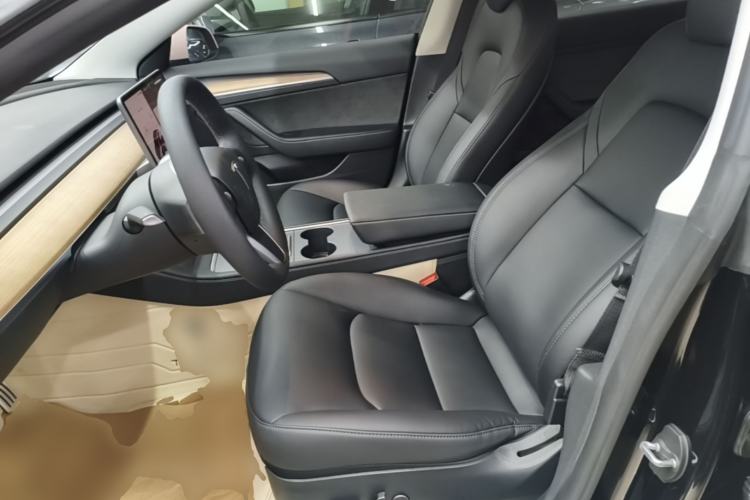 Used Tesla Model 3 2022 Performance High-Performance All-Wheel-Drive Version Left Front Seat