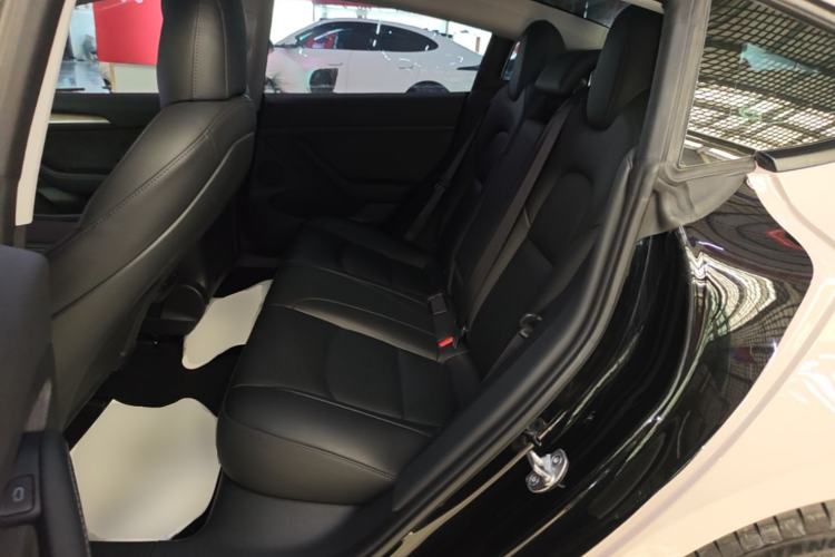 Used Tesla Model 3 2022 Rear-Wheel-Drive Version Left Rear Seat