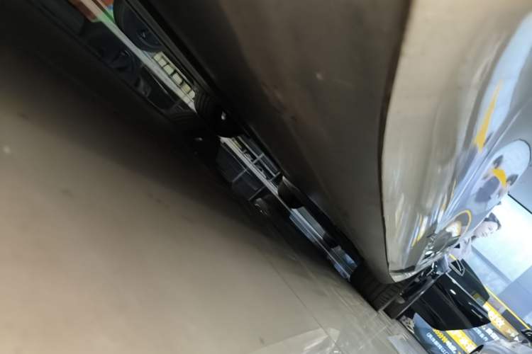 Used Tesla Model 3 2022 Performance High-Performance All-Wheel-Drive Version Left Side Sill