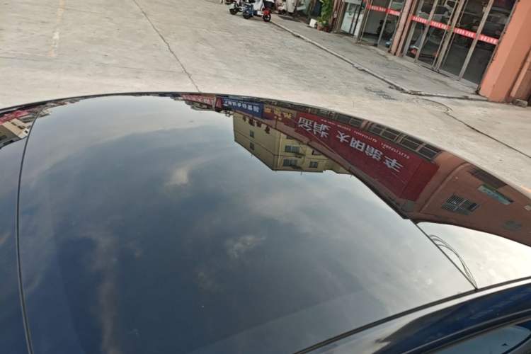 Used Tesla Model 3 2022 Rear-Wheel-Drive Version Roof