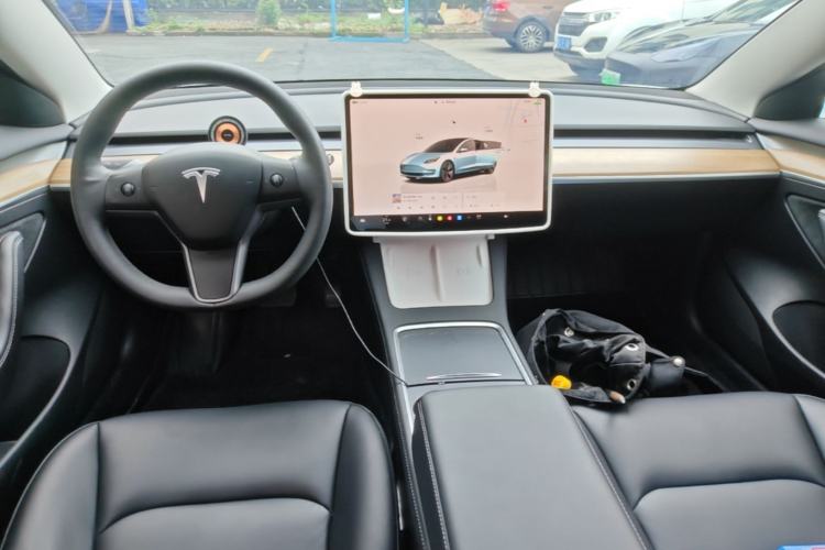 Used Tesla Model 3 2022 Rear-Wheel-Drive Version Center Console
