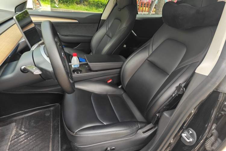 Used Tesla Model 3 2022 Rear-Wheel-Drive Version Left Front Seat
