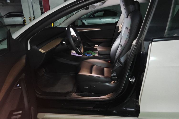 Used Tesla Model 3 2022 Rear-Wheel-Drive Version Left Front Seat