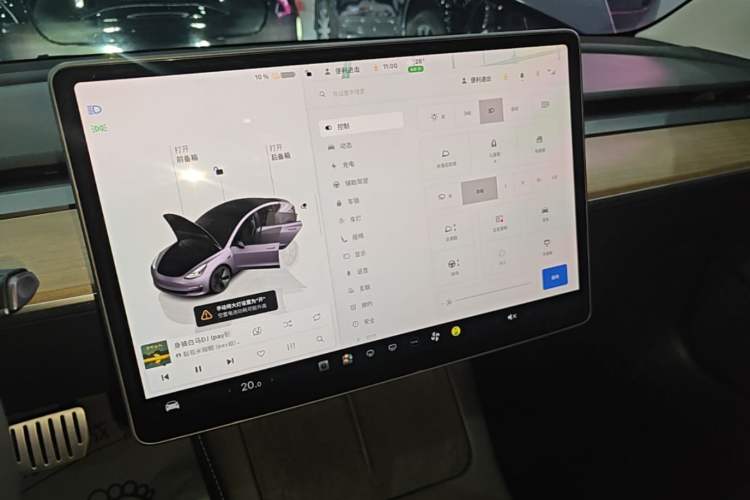 Used Tesla Model 3 2022 Rear-Wheel-Drive Version Audio And AC Panel