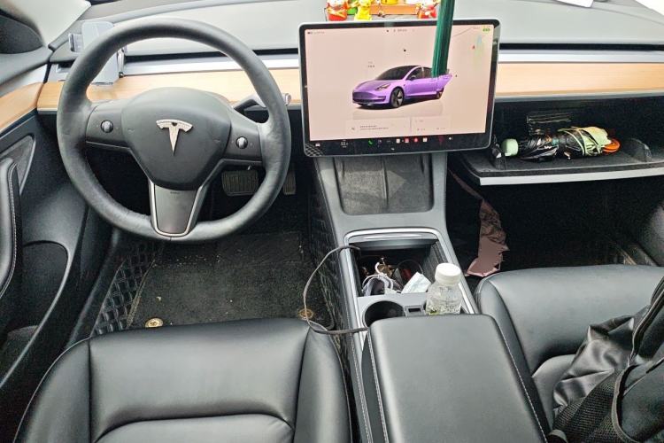Used Tesla Model 3 2022 Rear-Wheel-Drive Version Center Console