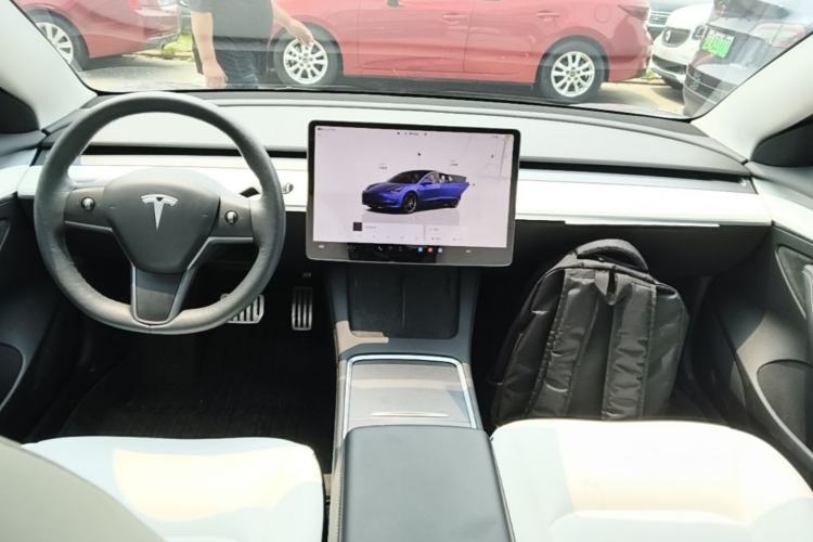 Used Tesla Model 3 2022 Performance High-Performance All-Wheel-Drive Version Center Console