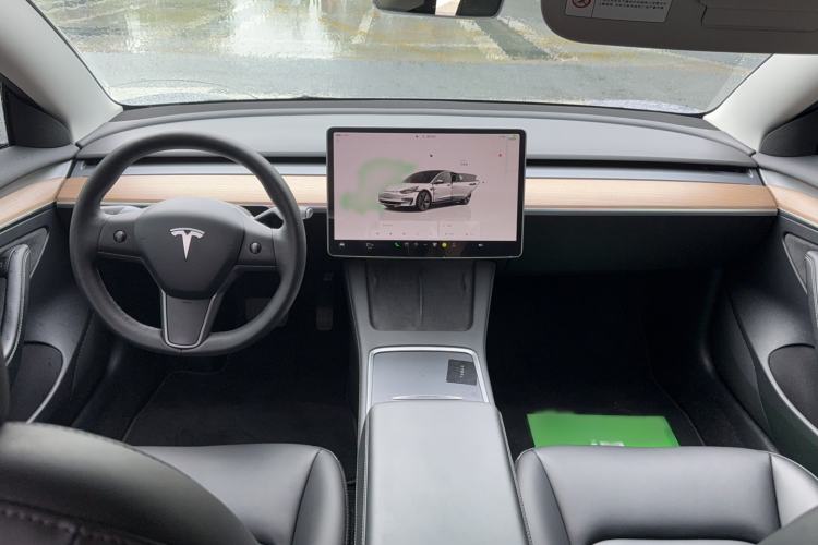 Used Tesla Model 3 2022 Rear-Wheel-Drive Version Center Console